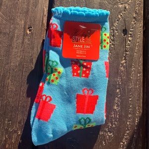 NWT holiday crew socks
